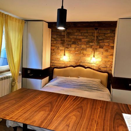Little L Apartments Dorcol Beograd Ngoại thất bức ảnh