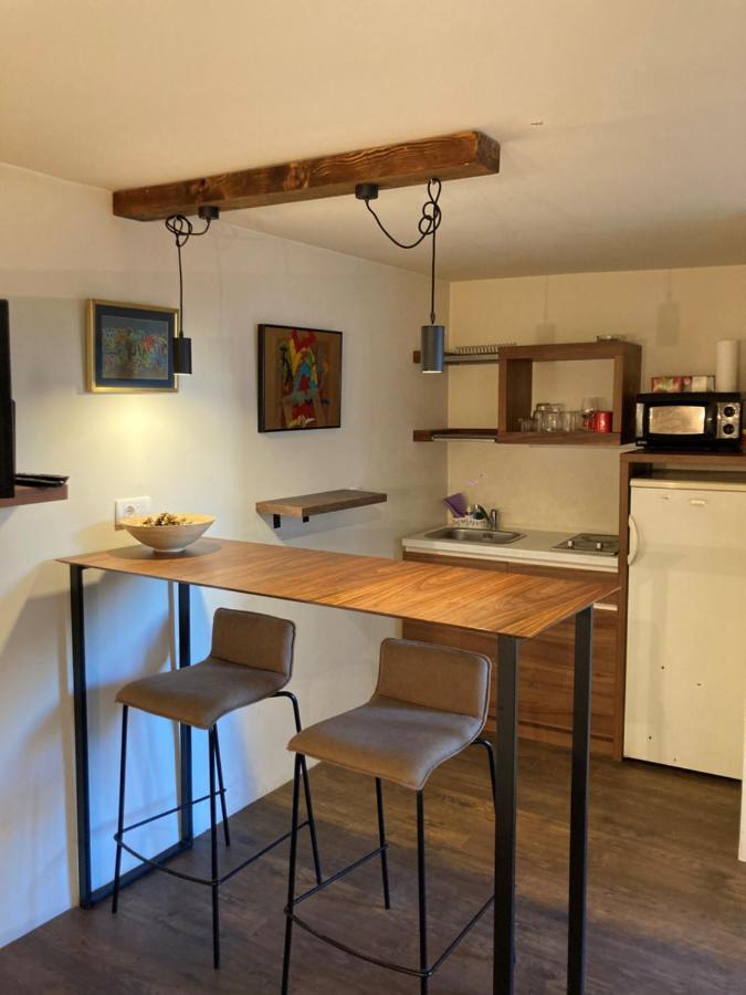 Little L Apartments Dorcol Beograd Ngoại thất bức ảnh