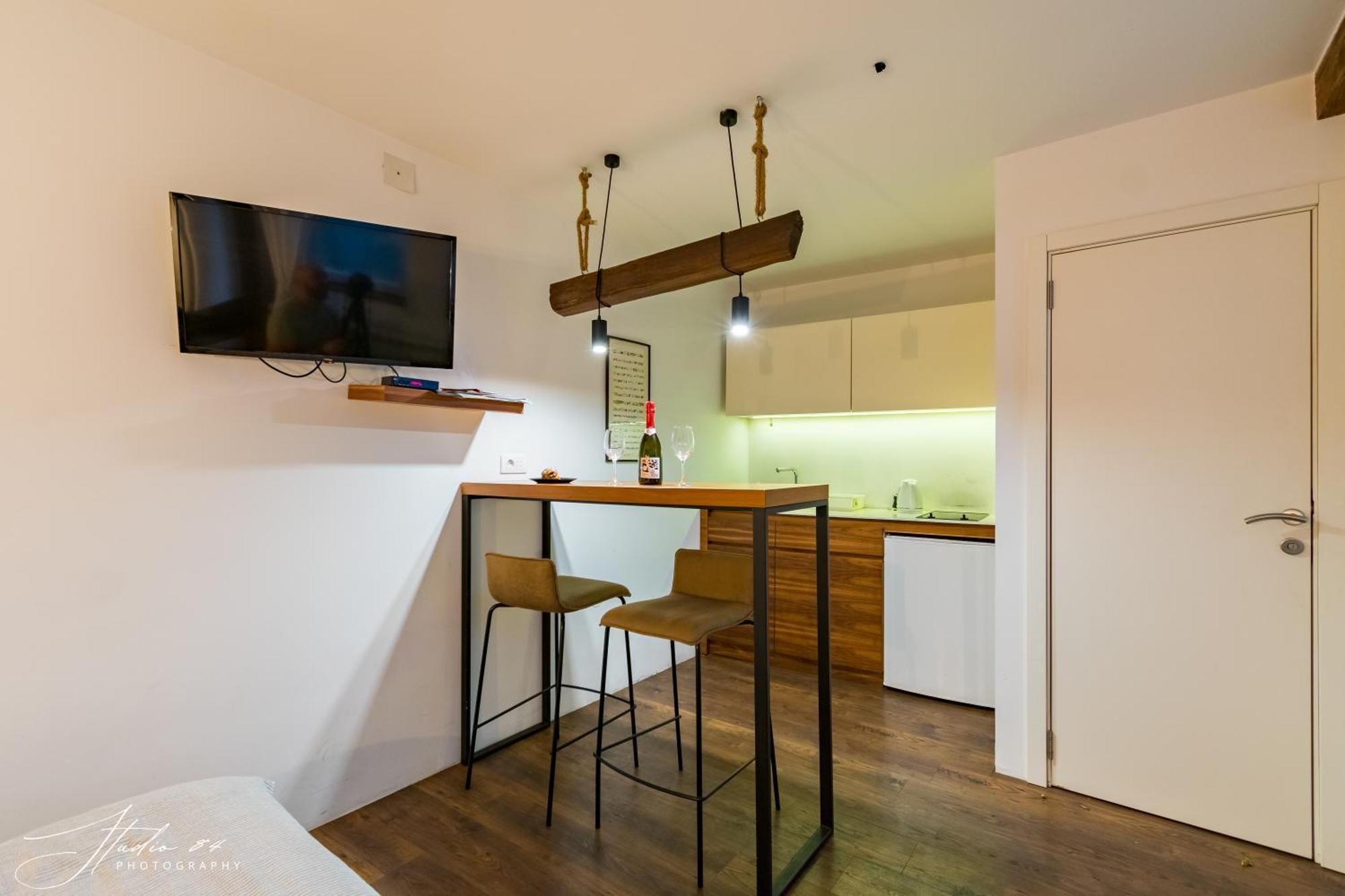 Little L Apartments Dorcol Beograd Ngoại thất bức ảnh